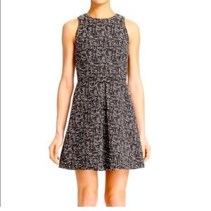 Alice + Olivia Janette Pleat Fit & Flare Dress | Color: Black/White | Size: 6